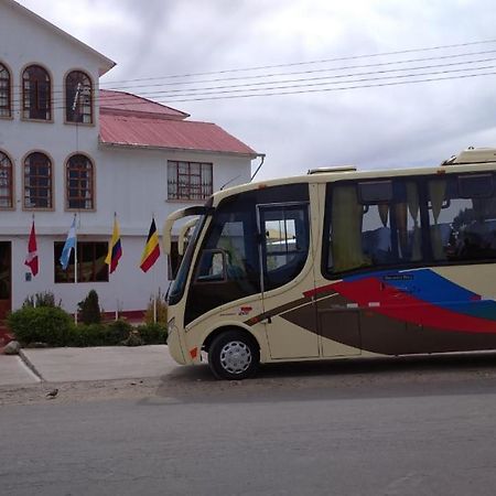 Hotel Summita Yunguyo Luaran gambar