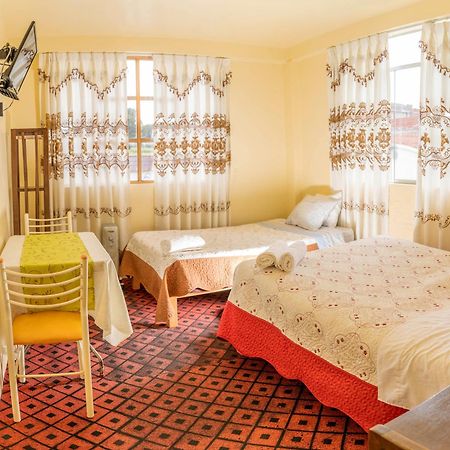 Hotel Summita Yunguyo Luaran gambar