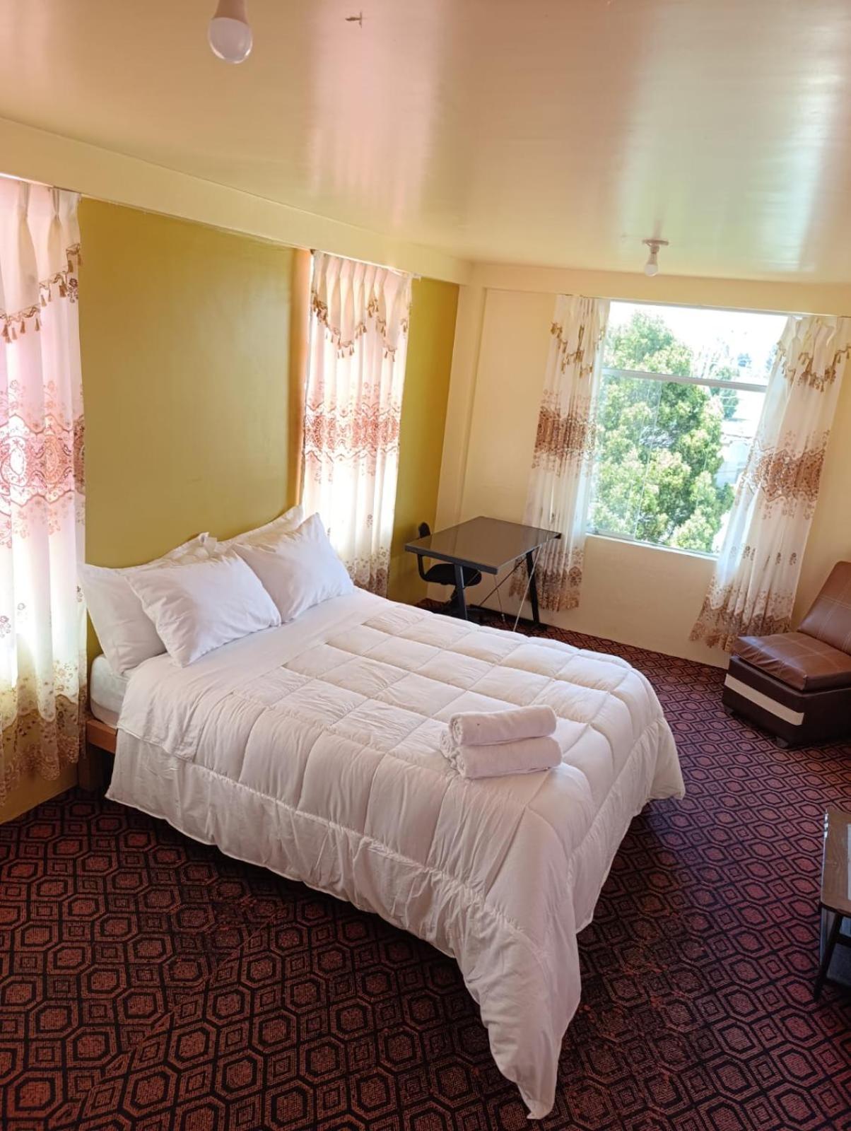 Hotel Summita Yunguyo Luaran gambar