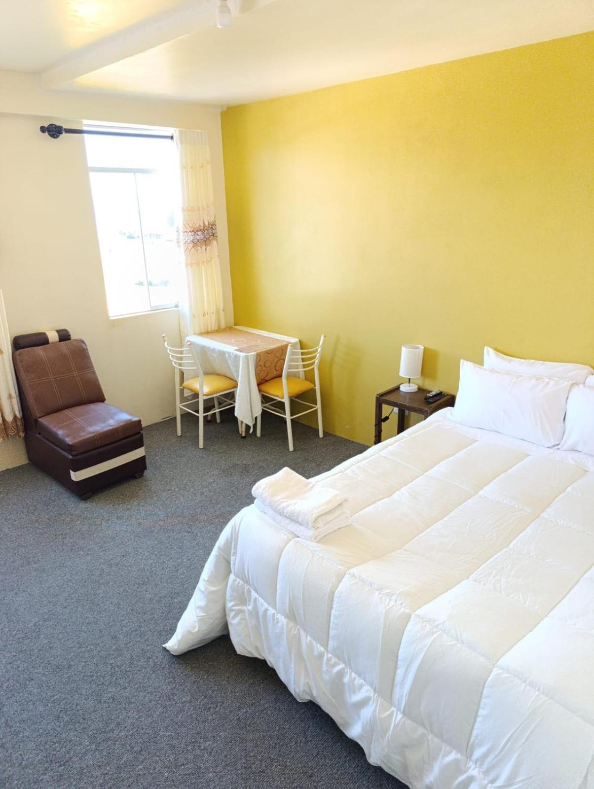 Hotel Summita Yunguyo Luaran gambar