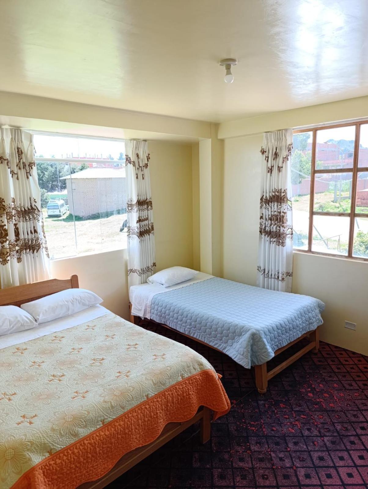 Hotel Summita Yunguyo Luaran gambar