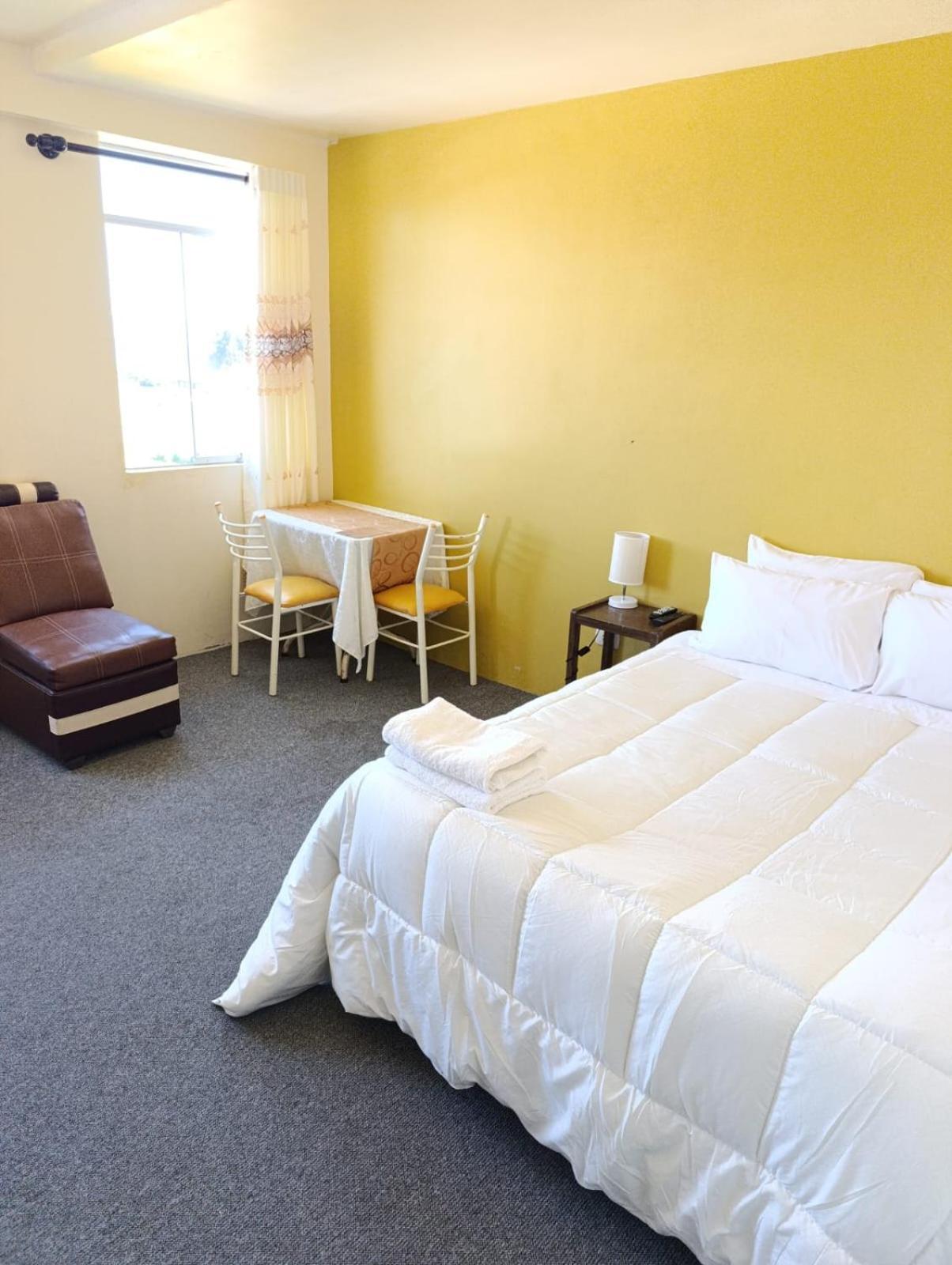 Hotel Summita Yunguyo Luaran gambar