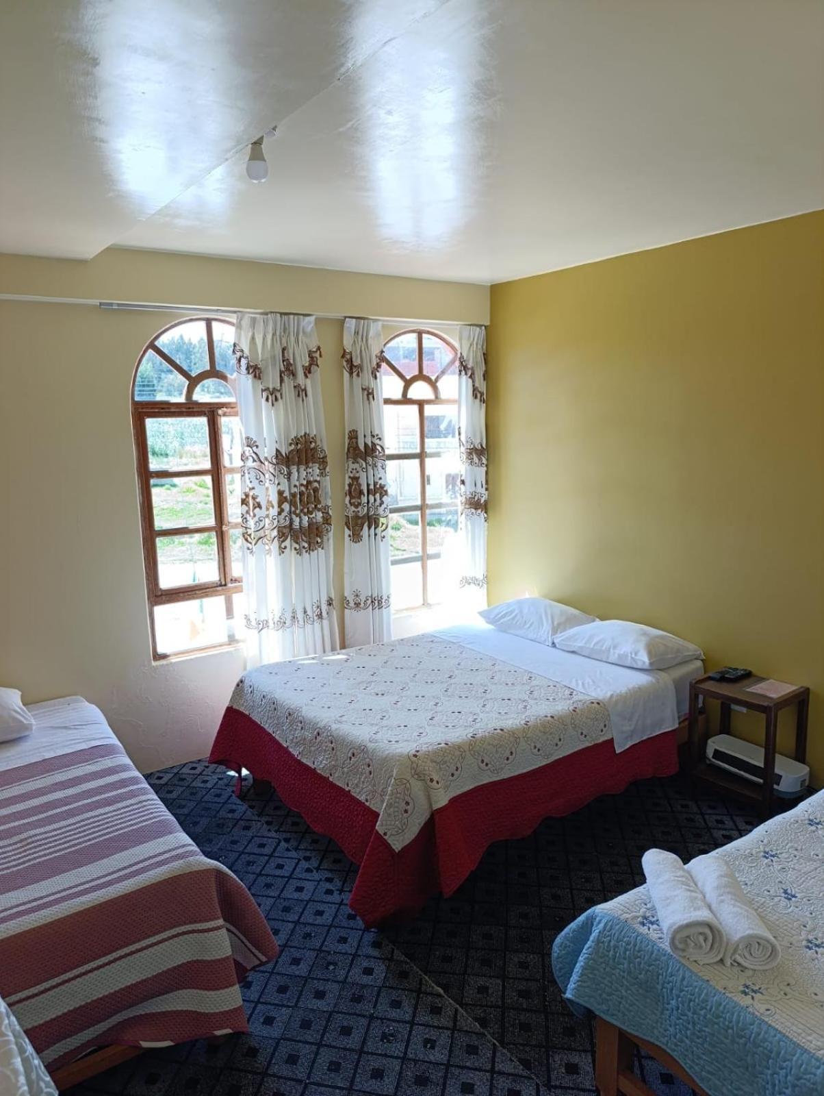 Hotel Summita Yunguyo Luaran gambar